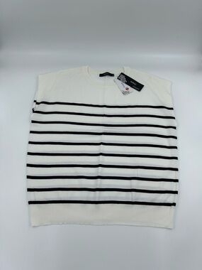 Mirol Women’s Striped Cream and Black Crewneck Sweater - XL